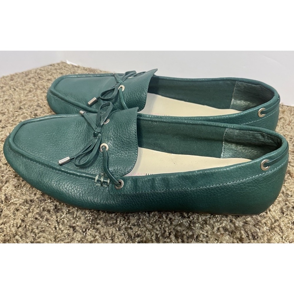 Isaac Mizrahi 9w Green Leather Loafer Driving Shoes With Bow Tassel